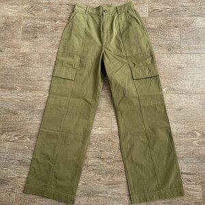 NWT Altar'd State cargo pants size Medium